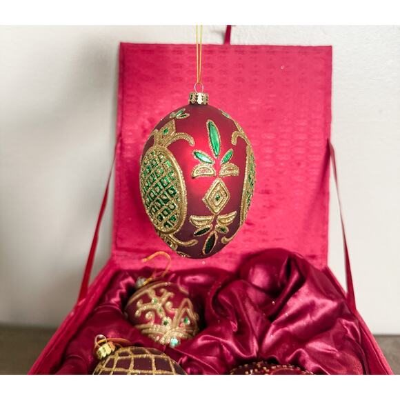 Frontgate Burgundy Glass Egg Ornaments Set of 4 EUC in Box - Picture 7 of 10